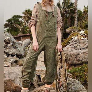 NWOT Free People FP Movement Fast Track Onesie Size L Sage Green